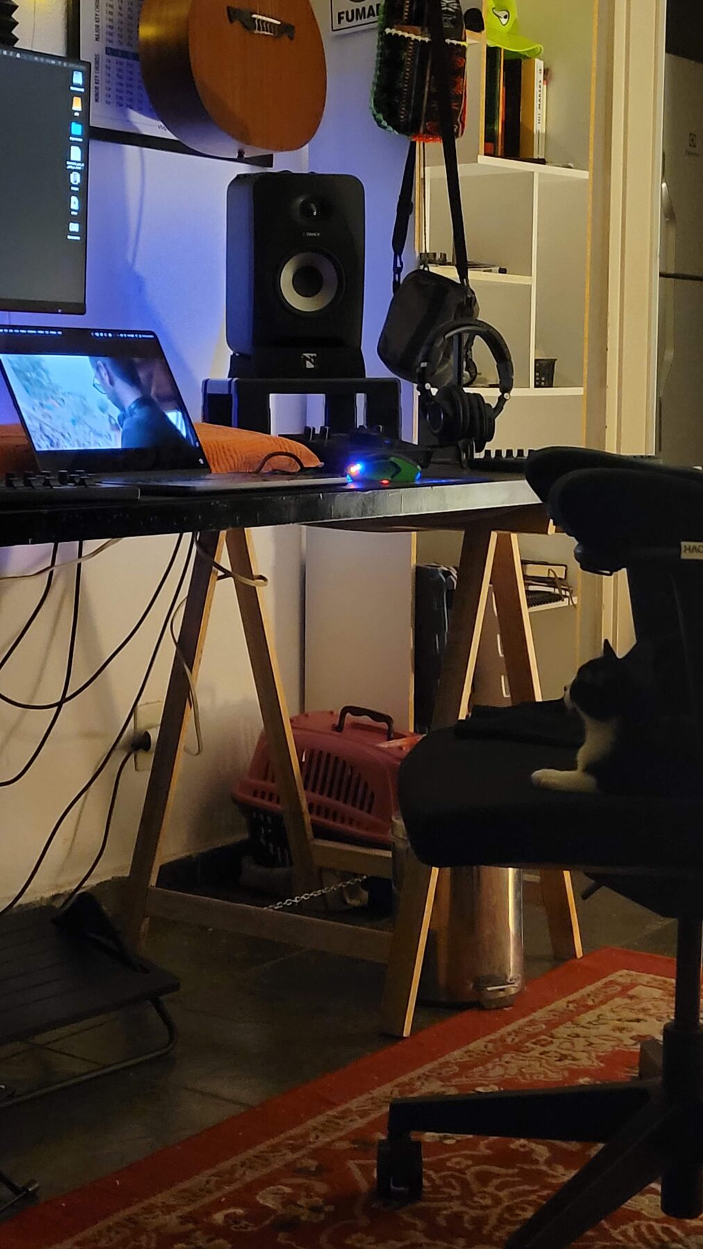 Idemax home studio with audio monitors and production gear